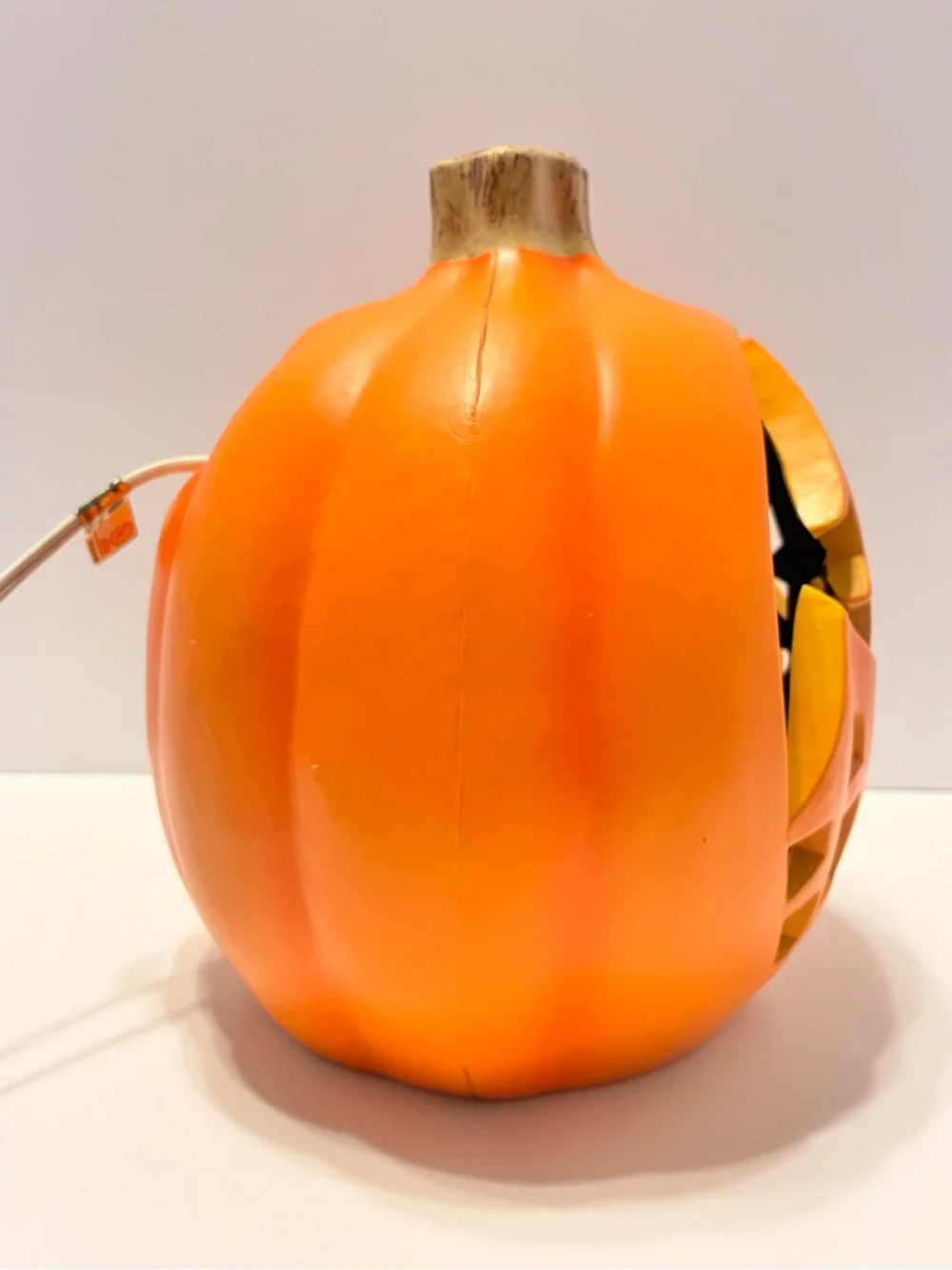 Lighted Blow Mold Pumpkin Jack-O-Lantern Haunted House 10”